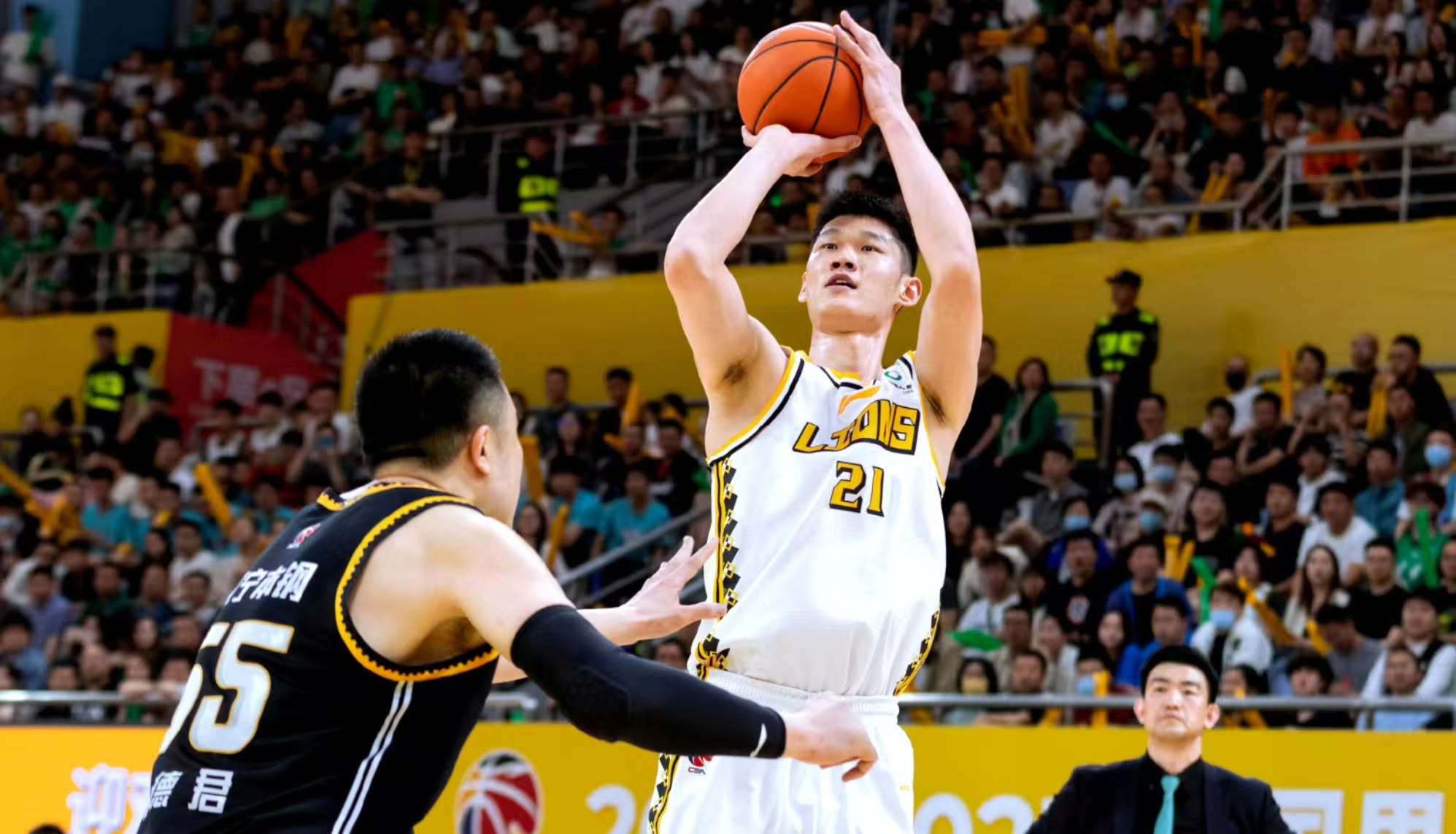 FLY碾压TL,Jankos拿下关键大龙焦点之战半决赛,让粉丝疯狂欢呼 FLY碾压TL,Jankos拿下关键大龙焦点之战半决赛,让粉丝疯狂欢呼